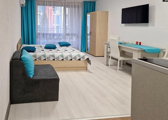 апарткомплекс амара студио 13 Apartamento *